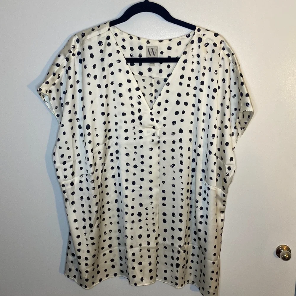 Worthington Black and White Polka Dot V Neck Blouse - Size 2X - Picture 1 of 4